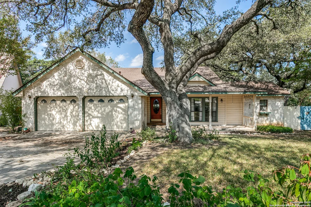 Unit for sale at 13415 Lobelia, San Antonio, TX 78232