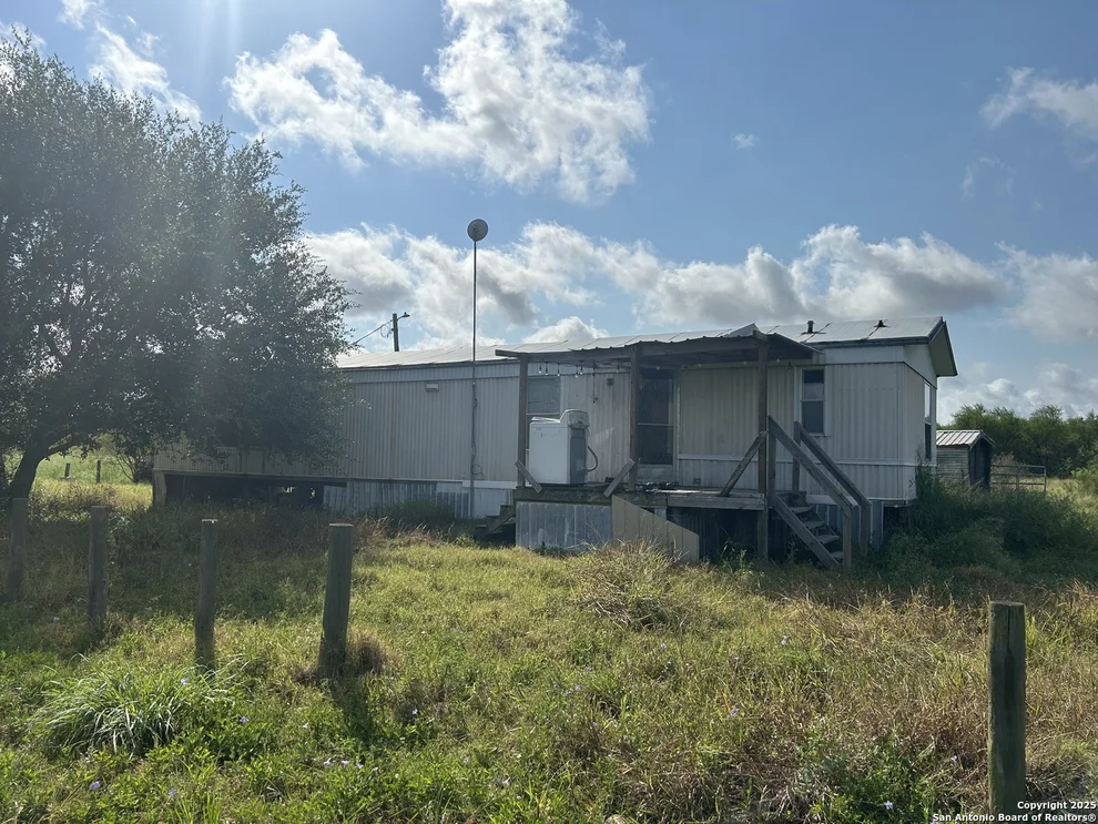 Unit for sale at 1242 Cologne Rd, Victoria, TX 77905