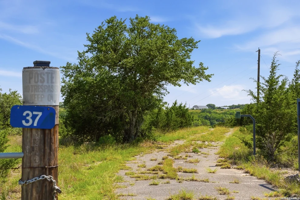Unit for sale at 37 Busby Rd, Boerne, TX 78006