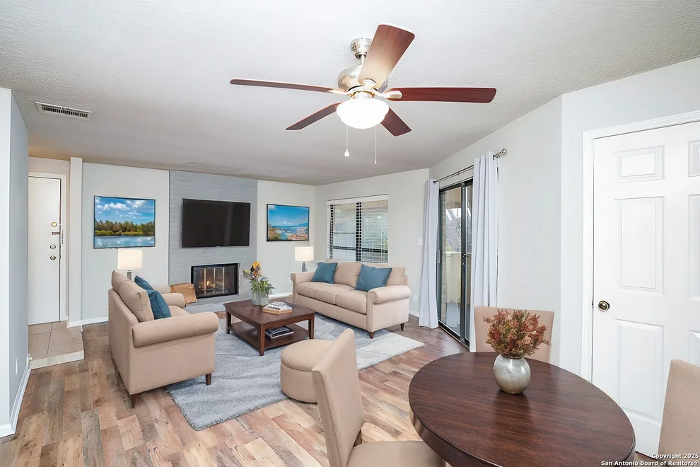 Unit for sale at 11843 Braesview, San Antonio, TX 78213