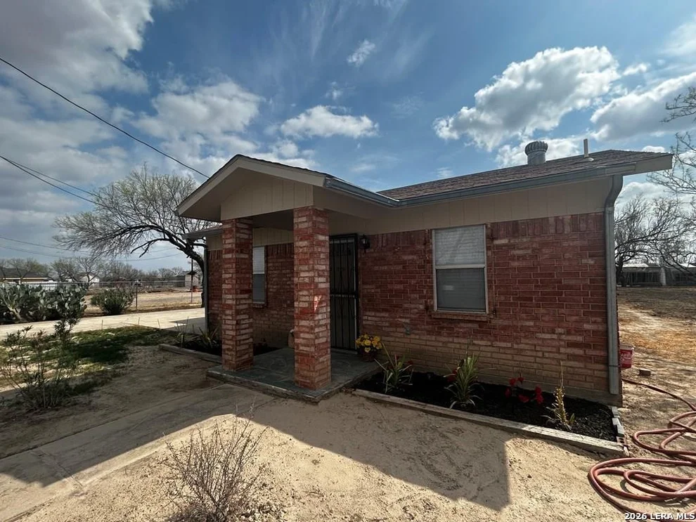 Unit for sale at 1810 FM 2030, Eagle Pass, TX 78852