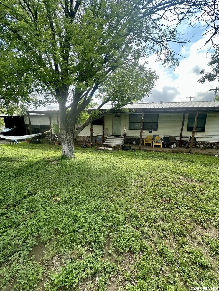 Unit for sale at 906 EL PASO ST, Sabinal, TX 78881