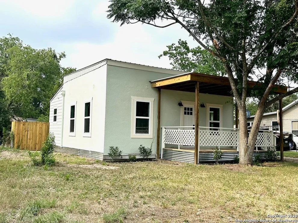 Unit for sale at 808 E Hutchinson St., Beeville, TX 78102