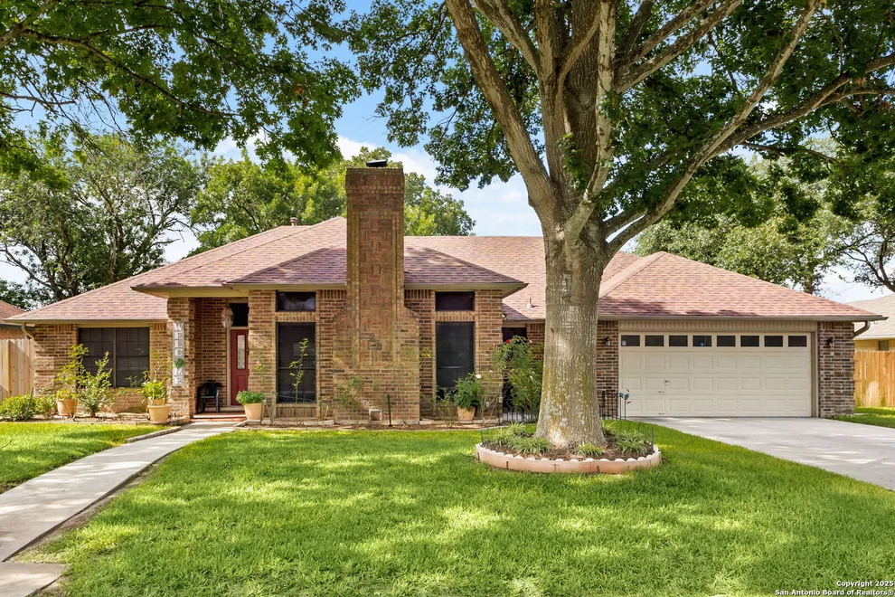 Unit for sale at 1207 Old Homestead, Seguin, TX 78155