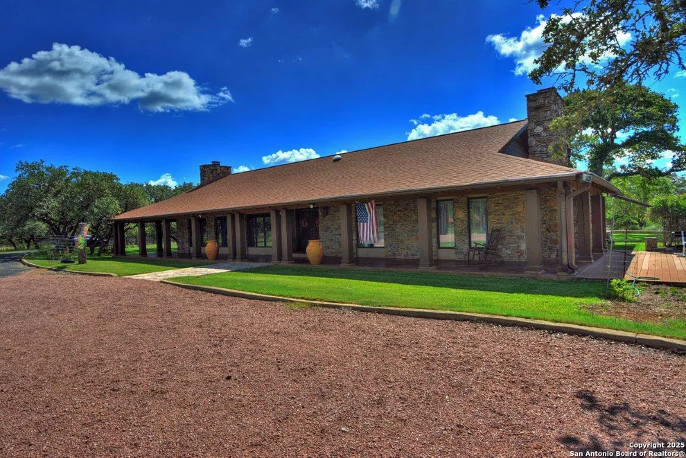 Unit for sale at 142 Four Bears Trail, Kerrville, TX 78028