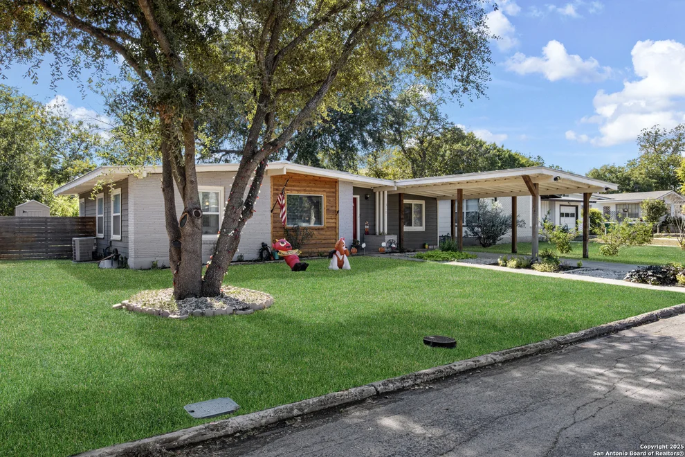 Unit for sale at 310 Eastley, San Antonio, TX 78217