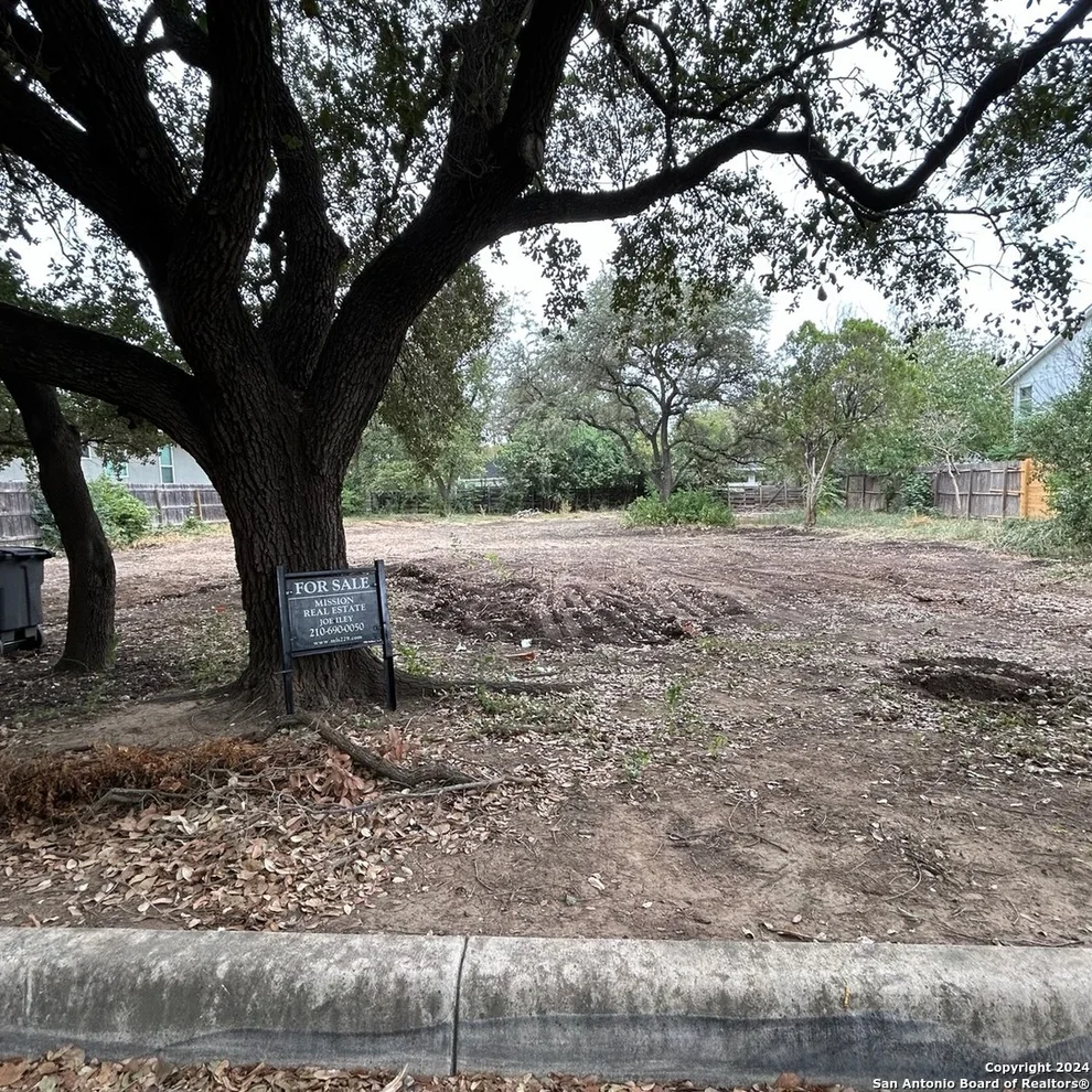 Unit for sale at 1927 E Lawndale Dr, San Antonio, TX 78209