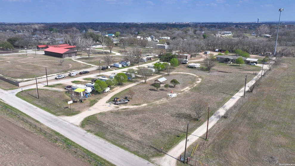 Unit for sale at 501, 505 & 509 Lakeview, McQueeney, TX 78123
