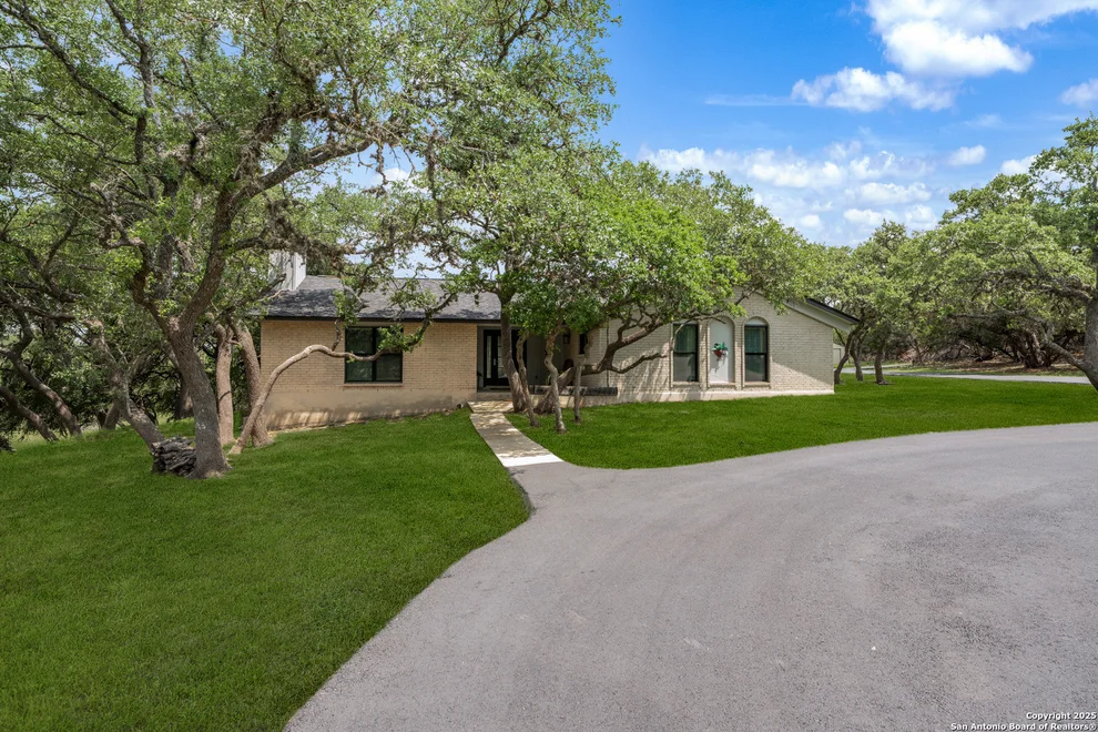 Unit for sale at 1397 Desert Gold, Boerne, TX 78006