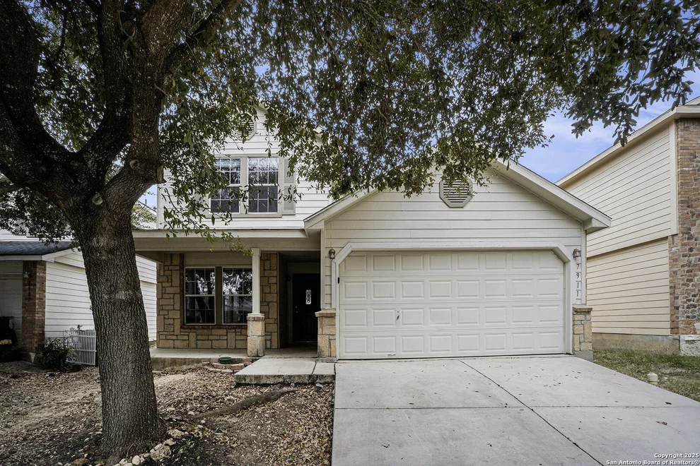 Unit for sale at 7911 Maple Leaf, San Antonio, TX 78254
