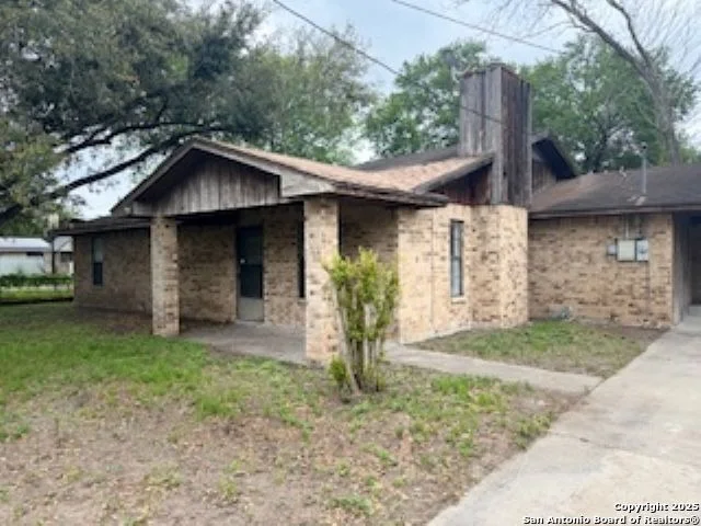 Unit for sale at 202 E Houston St, George West, TX 78022