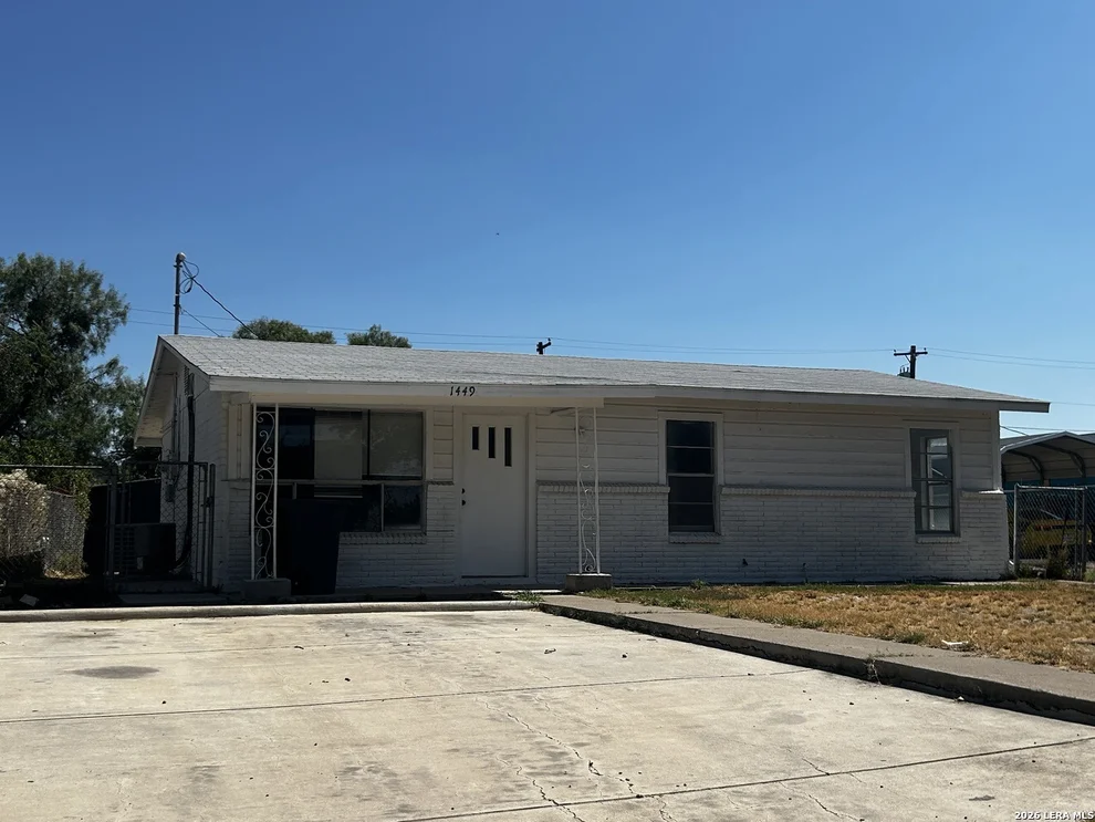 Unit for sale at 1449 Juanita Dr, Eagle Pass, TX 78852