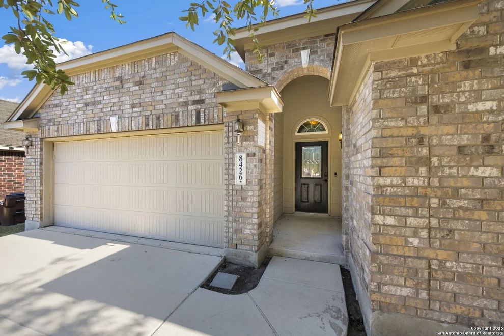 Unit for sale at 8426 White Mulberry, San Antonio, TX 78254
