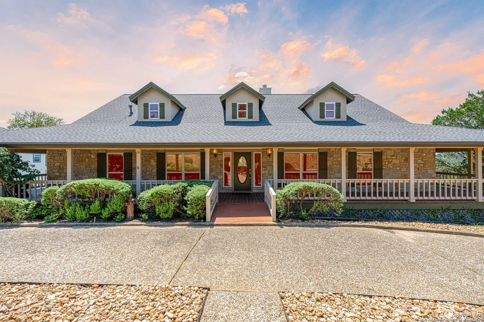 Unit for sale at 408 Highlands, Kerrville, TX 78028
