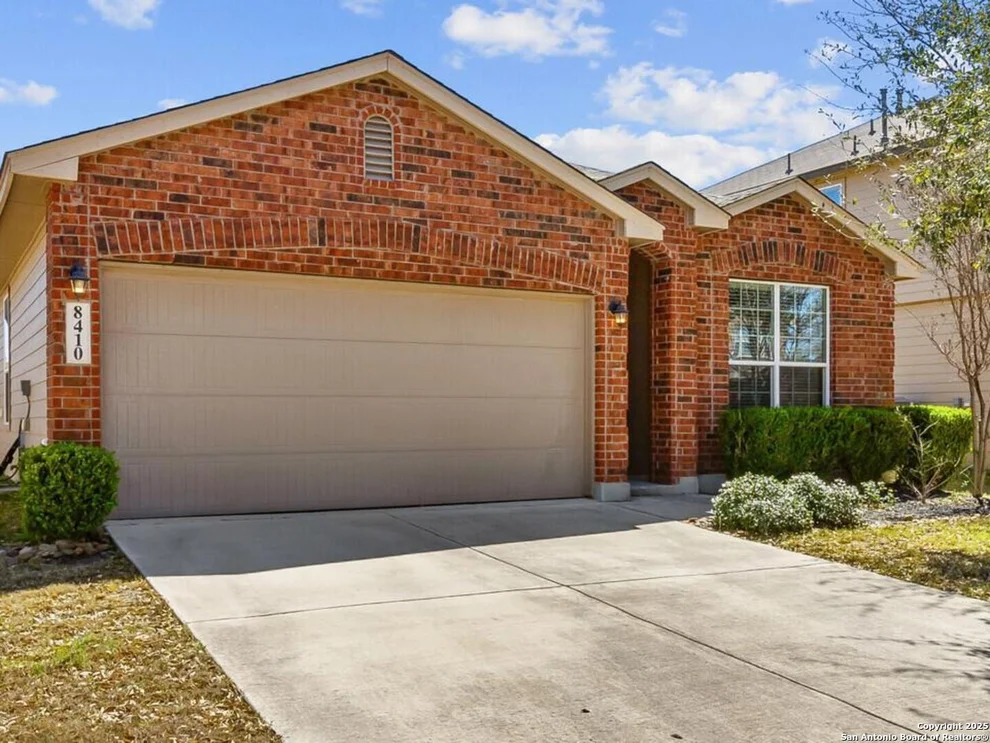 Unit for sale at 8410 Cedar Meadows, San Antonio, TX 78254