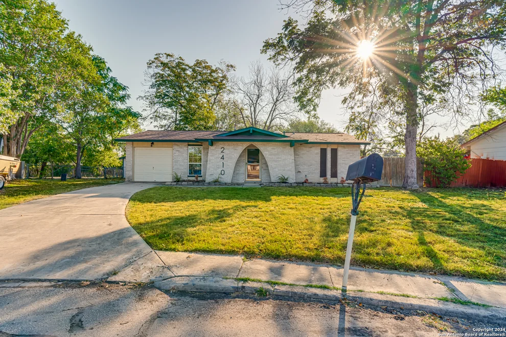 Unit for sale at 2410 RUTLEDGE ST, Kirby, TX 78219