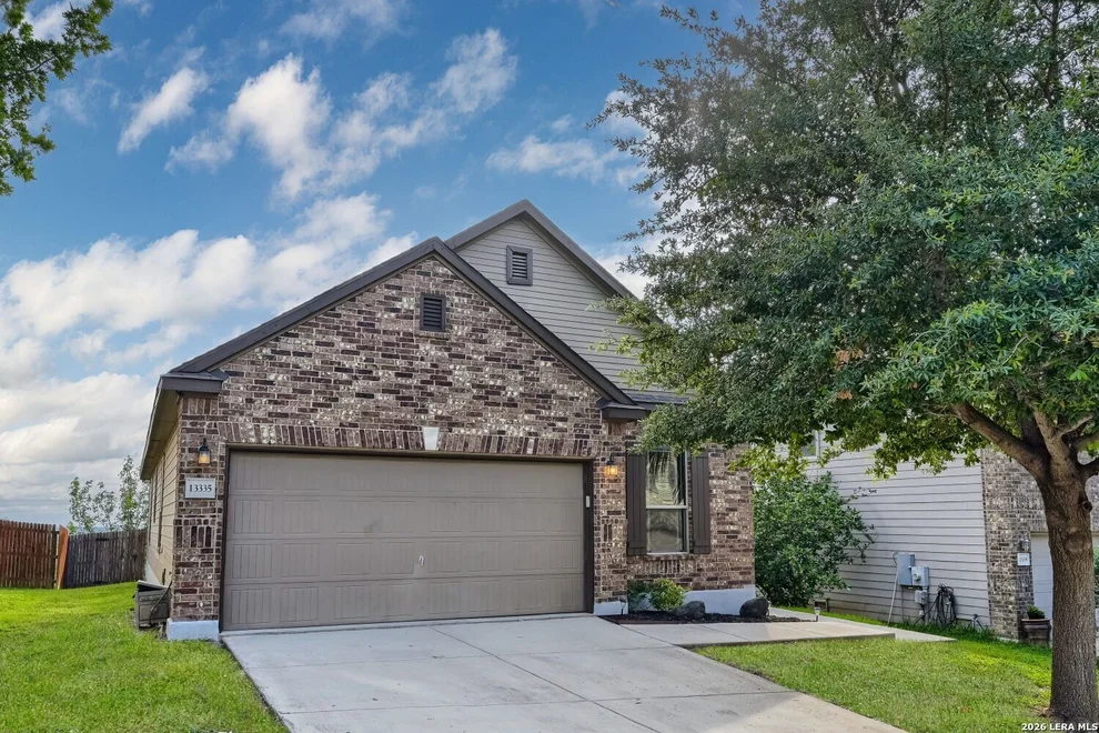 Unit for sale at 13335 Loma Sierra, San Antonio, TX 78233