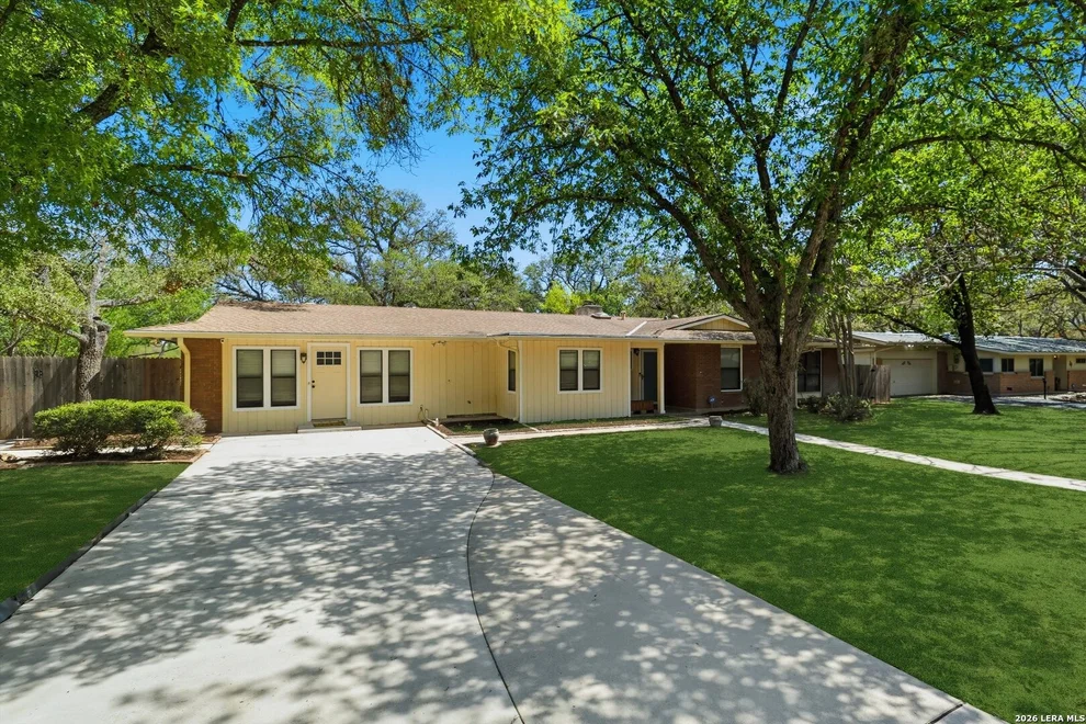 Unit for sale at 118 William Classen, Hollywood Park, TX 78232