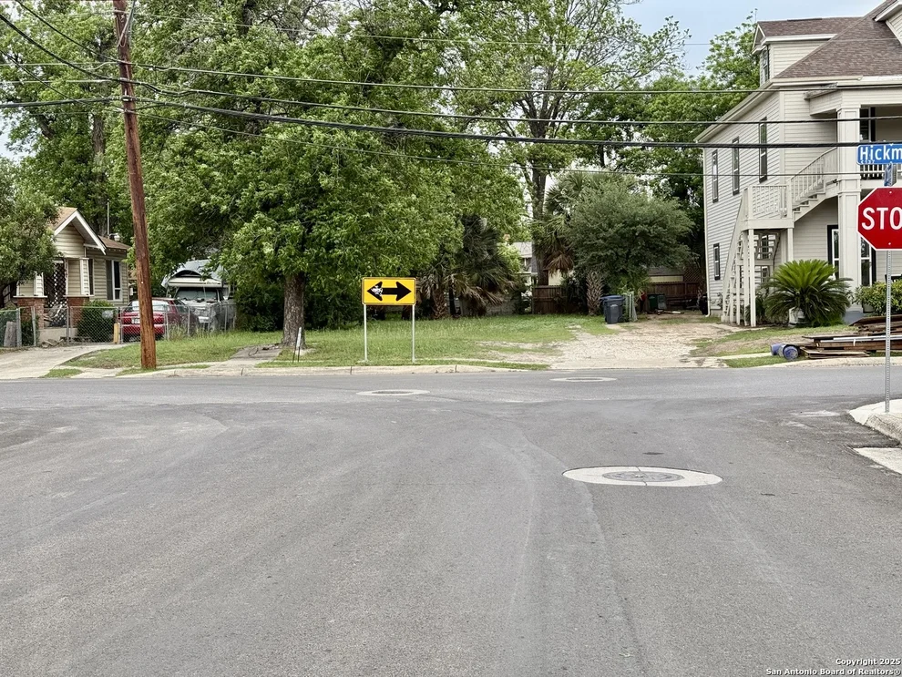 Unit for sale at 133 Hickman, San Antonio, TX 78212