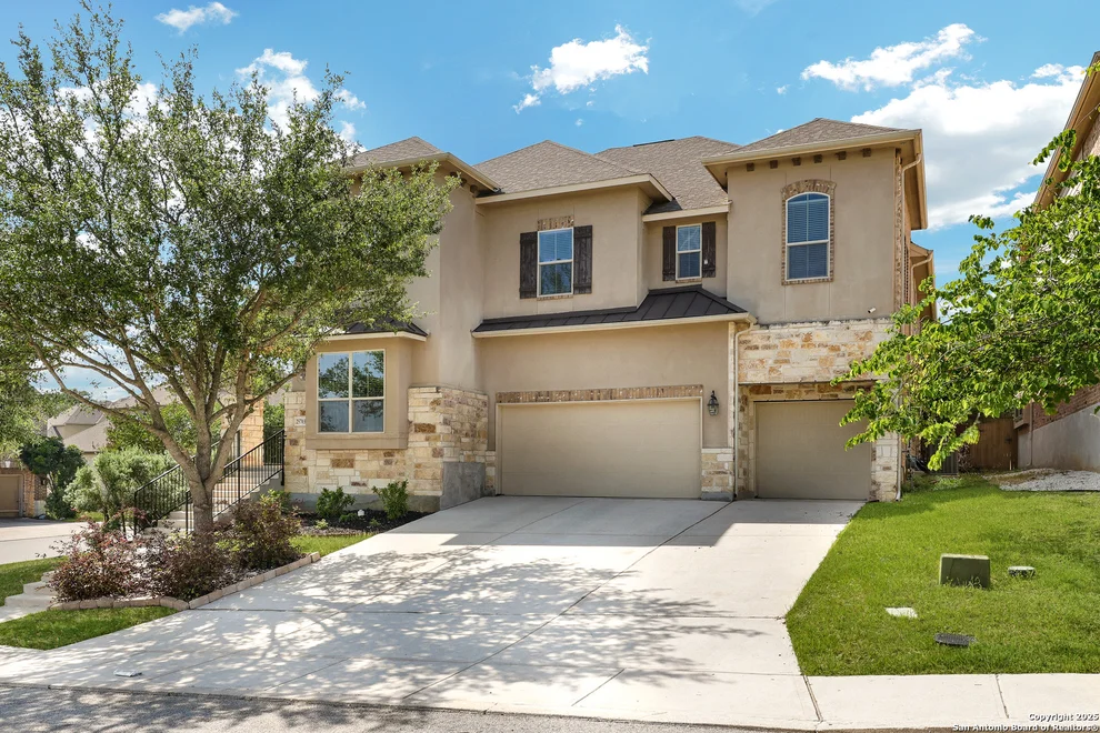 Unit for sale at 25703 Coreopsis, San Antonio, TX 78261