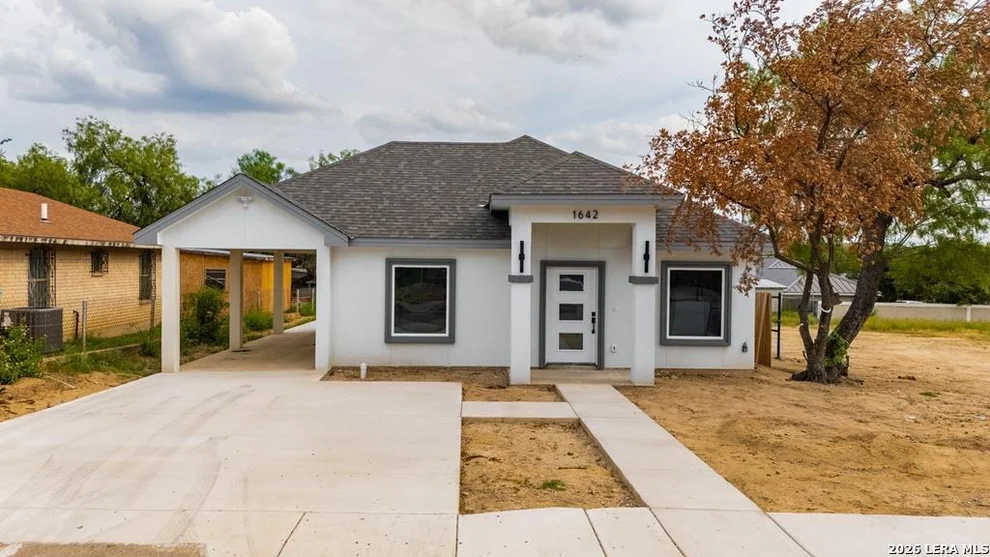 Unit for sale at 1642 Williams St, Eagle Pass, TX 78852