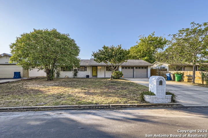 Unit for sale at 4302 DAUPHINE DR, San Antonio, TX 78218