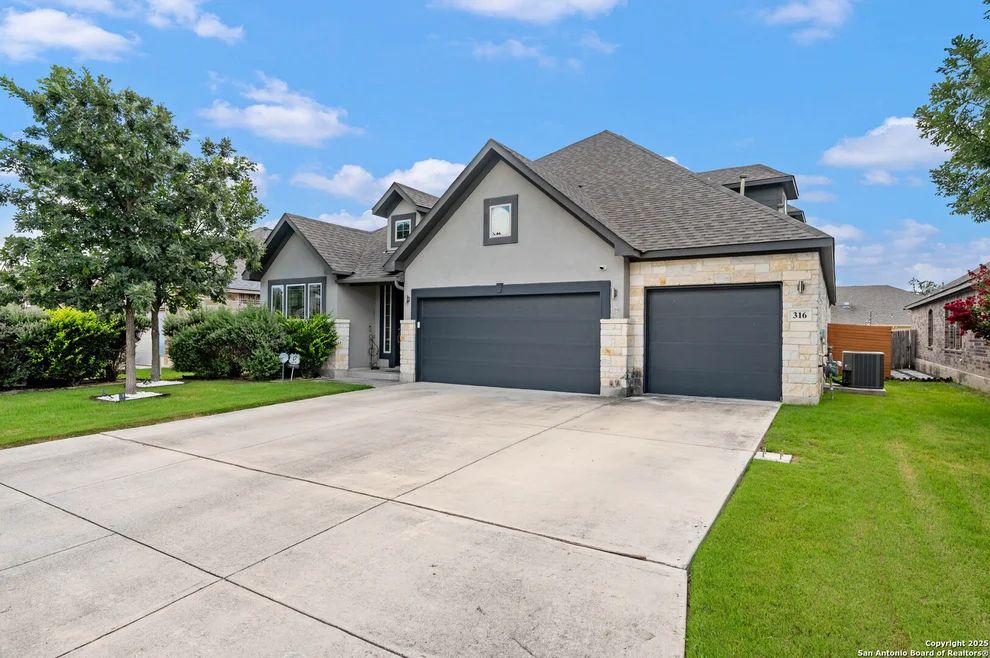 Unit for sale at 316 Ballad Blfs, Spring Branch, TX 78070