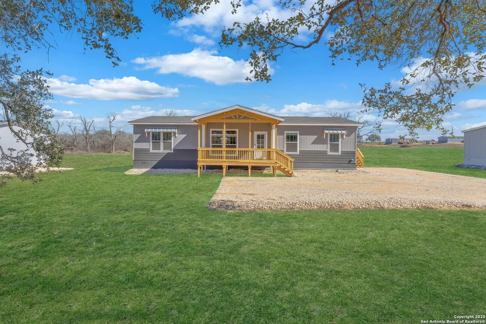 Unit for sale at 207 Mahan Rd, Somerset, TX 78069