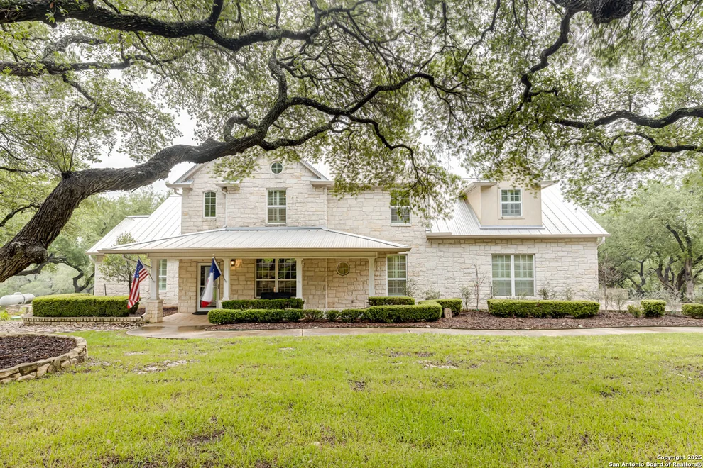 Unit for sale at 1885 Split Mountain, Canyon Lake, TX 78133