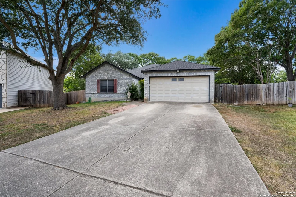 Unit for sale at 2563 Chasefield, Schertz, TX 78154