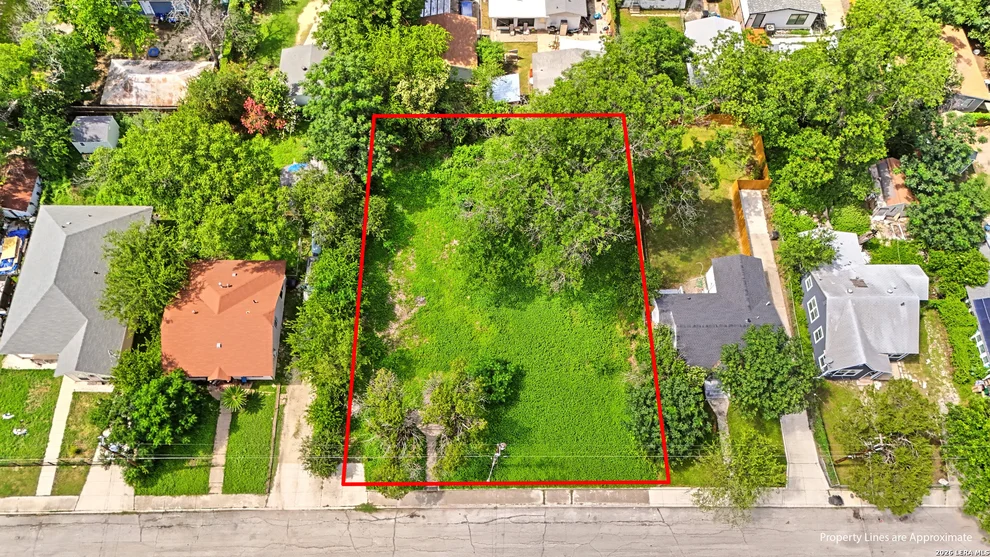 Unit for sale at 2143 E Crockett St, San Antonio, TX 78202
