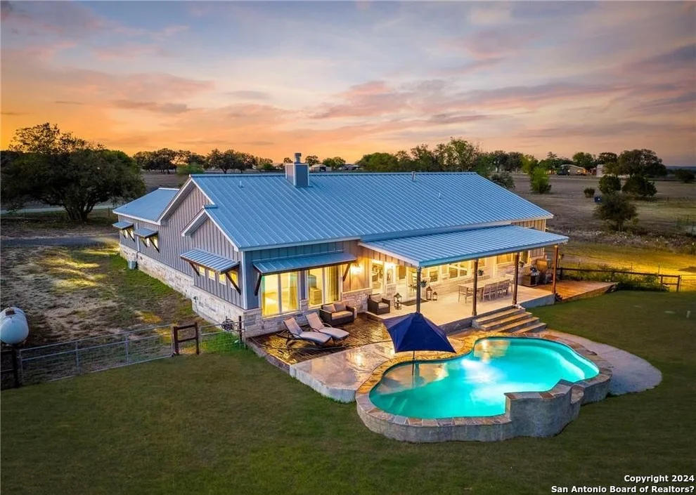 Unit for sale at 345 Laguna, Bandera, TX 78003