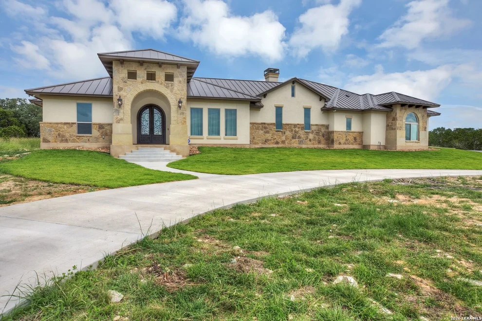 Unit for sale at 1728 Chardonnay, New Braunfels, TX 78132
