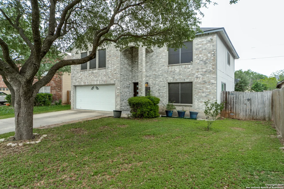 Unit for sale at 13210 Cypress Meadow, San Antonio, TX 78247