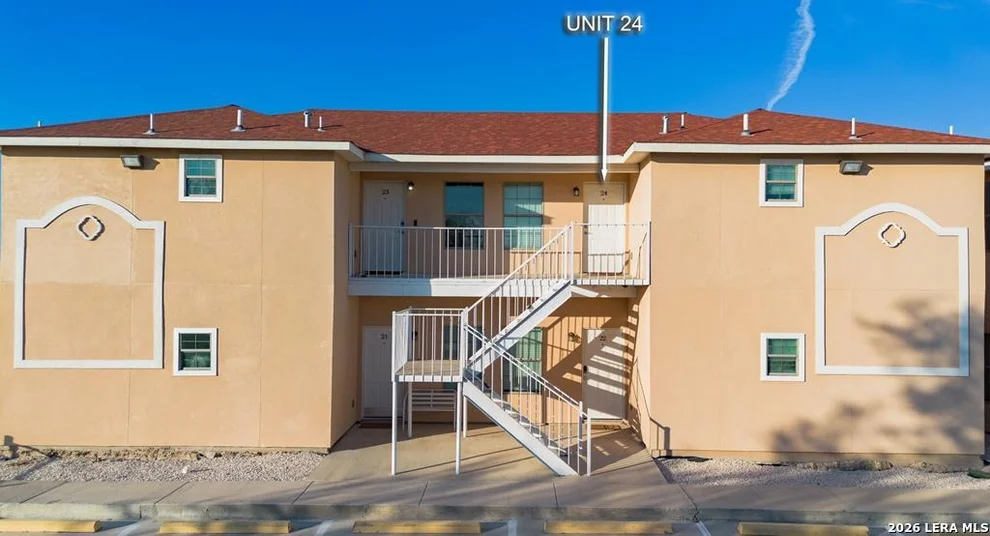 Unit for sale at 391 Riverside Dr, Eagle Pass, TX 78852