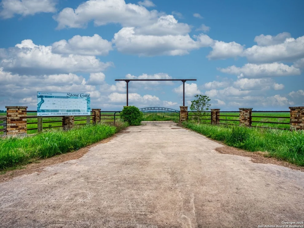 Unit for sale at TBD County Road 385, El Campo, TX 77437