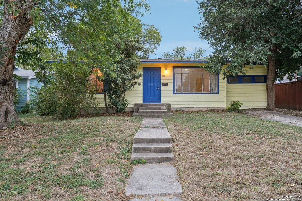 Unit for sale at 122 Fordham, San Antonio, TX 78228