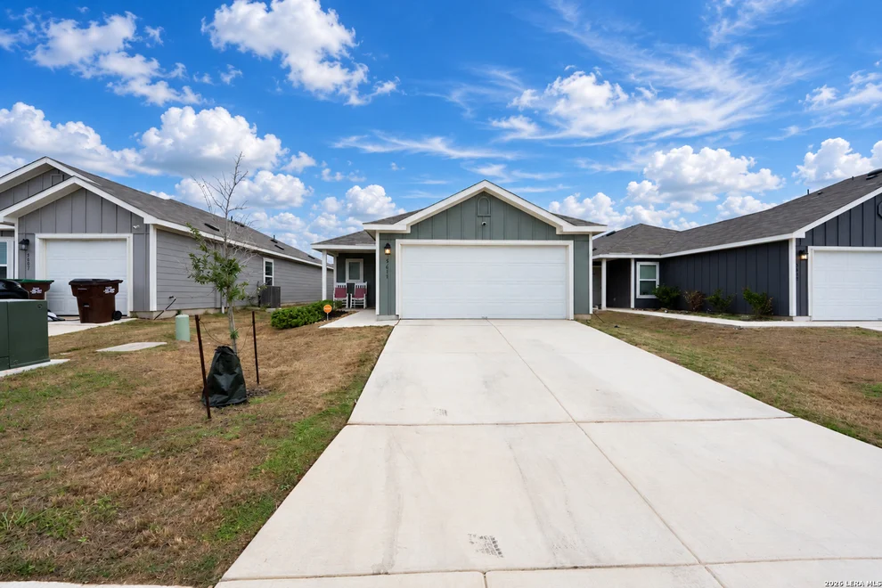 Unit for sale at 5611 COOPERS XING, San Antonio, TX 78222
