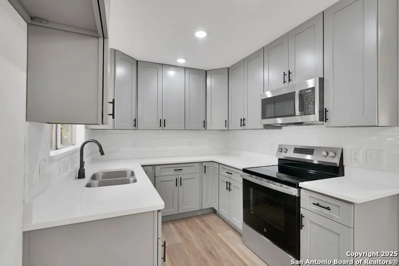 Unit for sale at 14322 Angus, San Antonio, TX 78247
