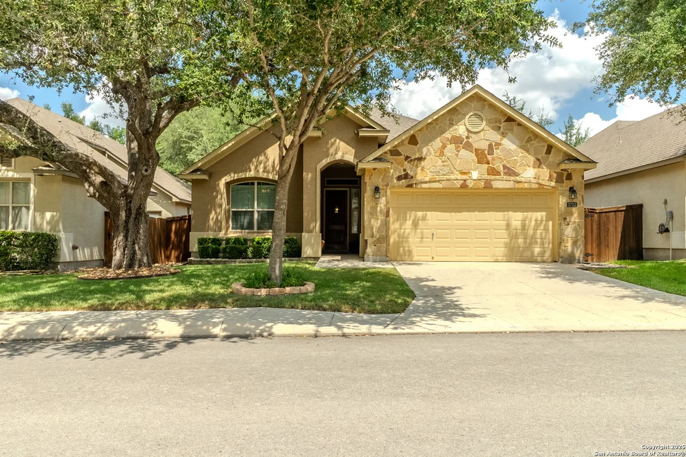 Unit for sale at 3703 Oaklyn, San Antonio, TX 78259