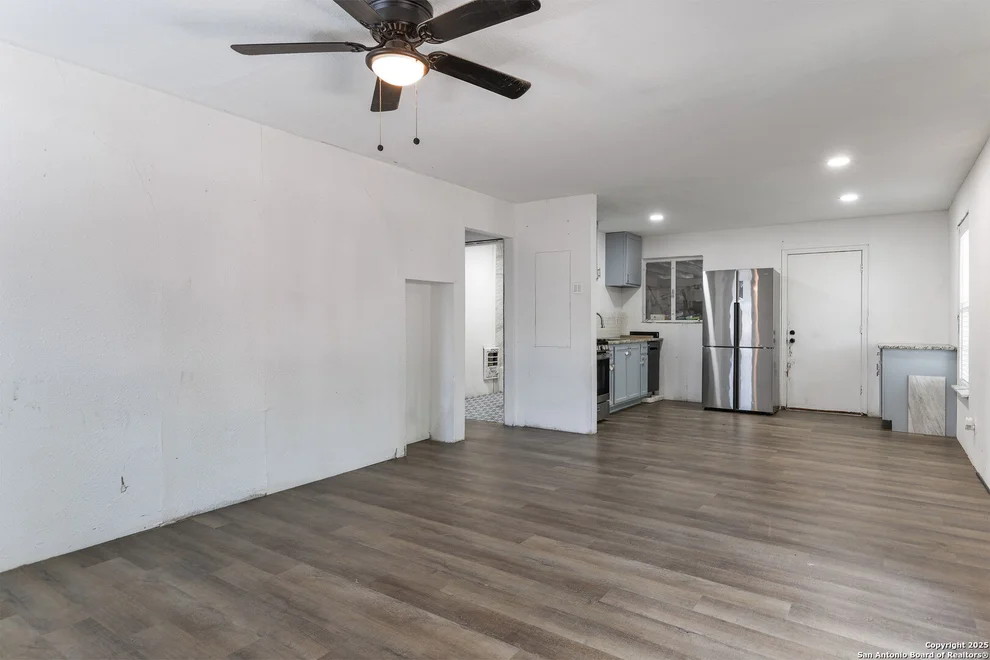 Unit for sale at 208 Miami, San Antonio, TX 78218