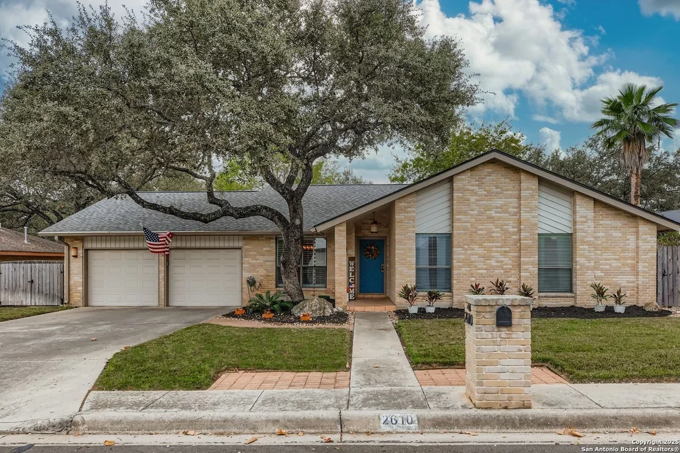 Unit for sale at 2610 Shadow Cliff Street, San Antonio, TX 78232