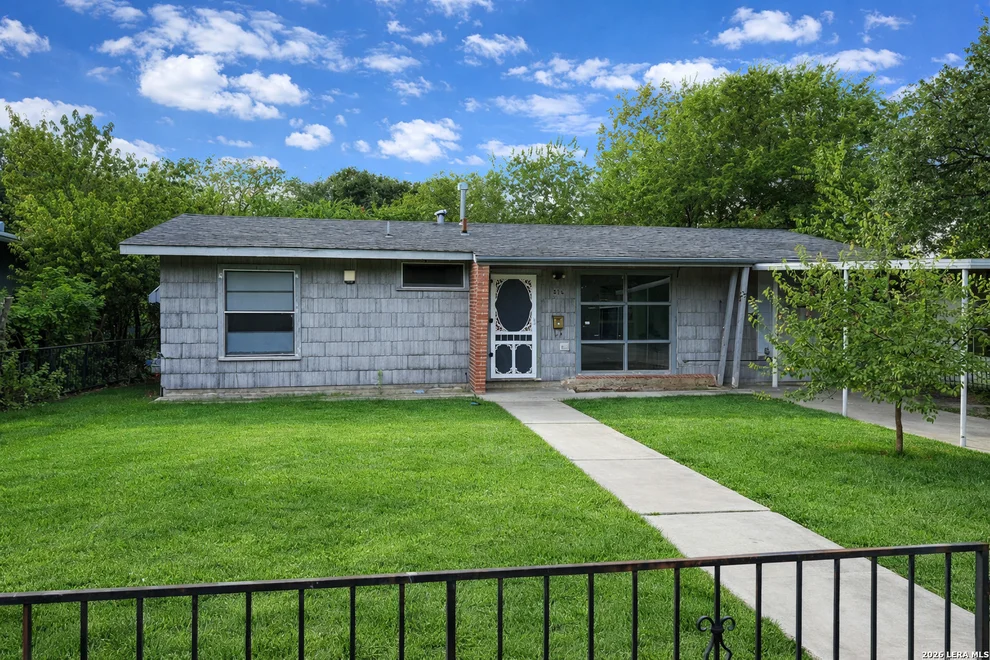 Unit for sale at 914 San Angelo, San Antonio, TX 78201