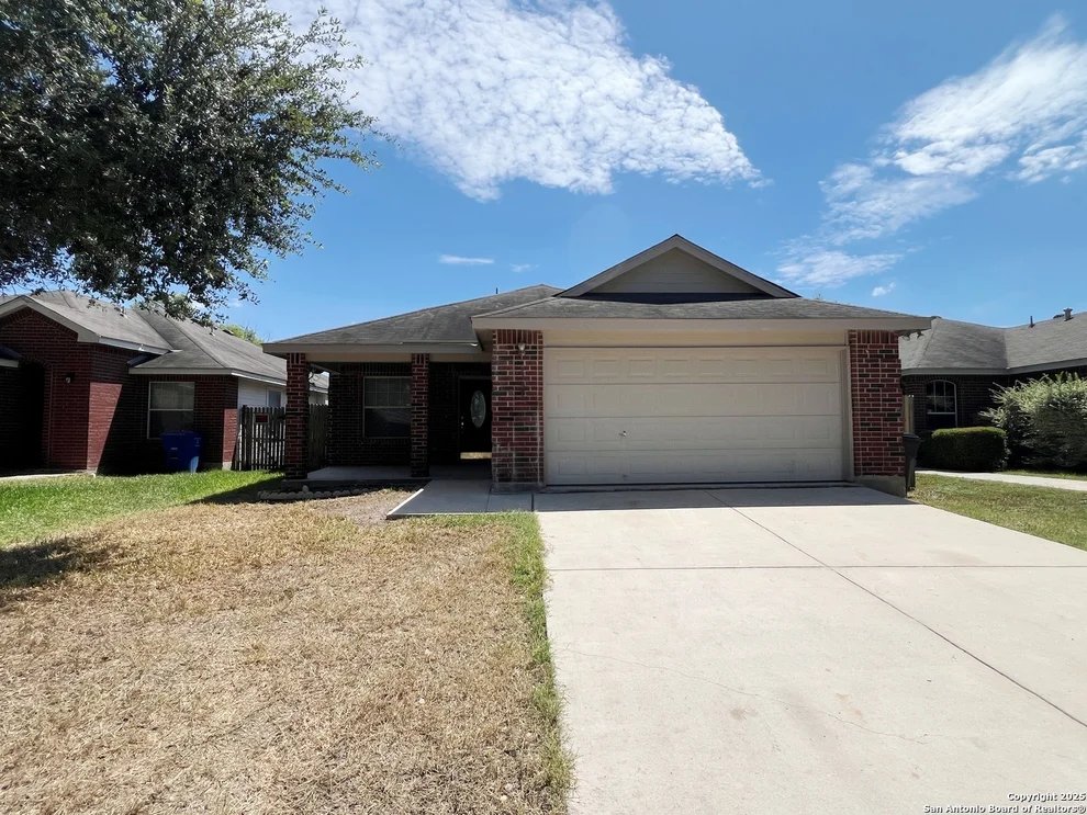 Unit for sale at 7130 Heathers Place, San Antonio, TX 78227