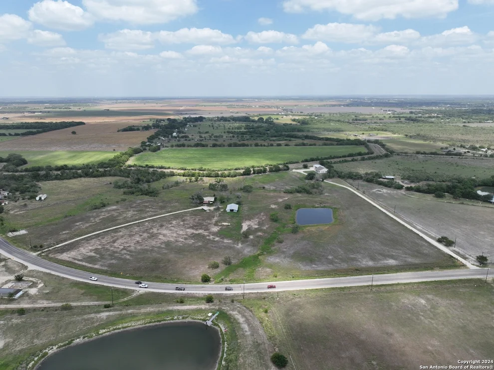 Unit for sale at 15794 FM 471 S, Devine, TX 78016