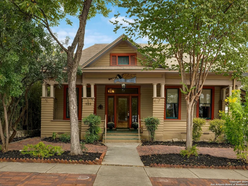 Unit for sale at 123 E MISTLETOE AVE, San Antonio, TX 78212