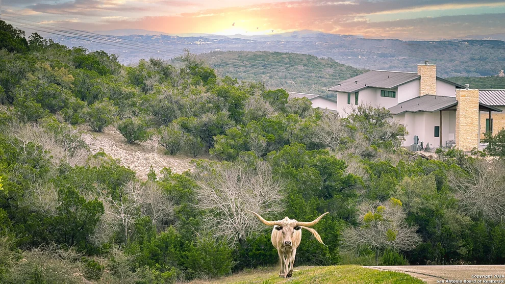 Unit for sale at 138 Estancia Ln, Boerne, TX 78006