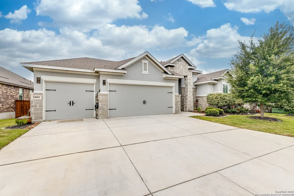 Unit for sale at 24905 Resort Pkwy, San Antonio, TX 78261