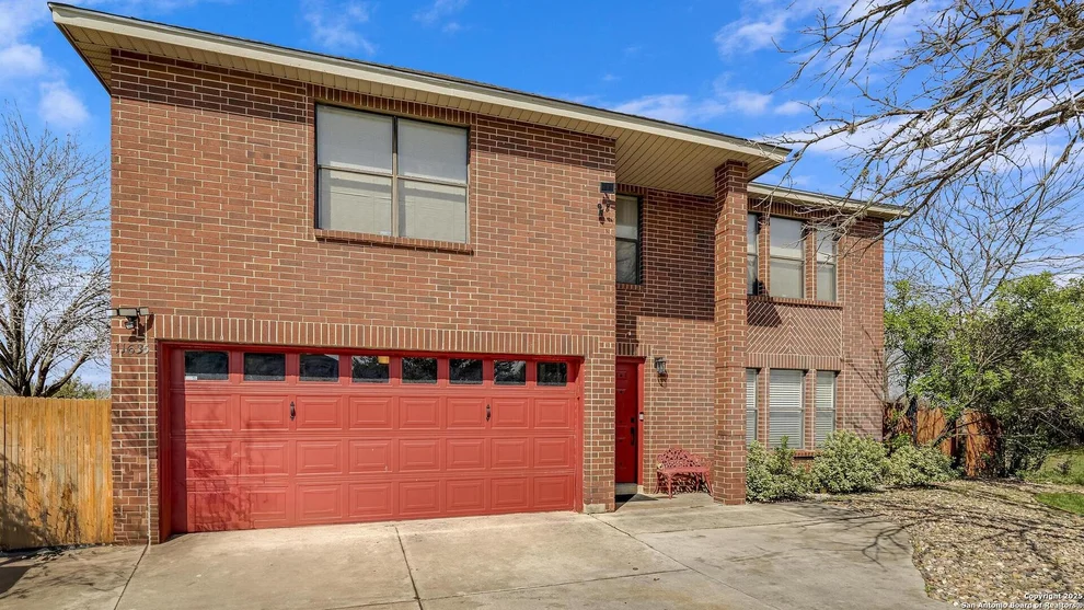 Unit for sale at 11635 Gulf Station, Helotes, TX 78023