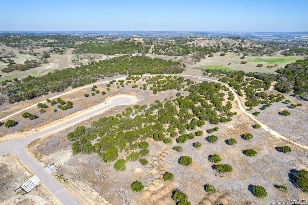 Unit for sale at 665&699 Cool Creek Rd, Camp Verde, TX 78010
